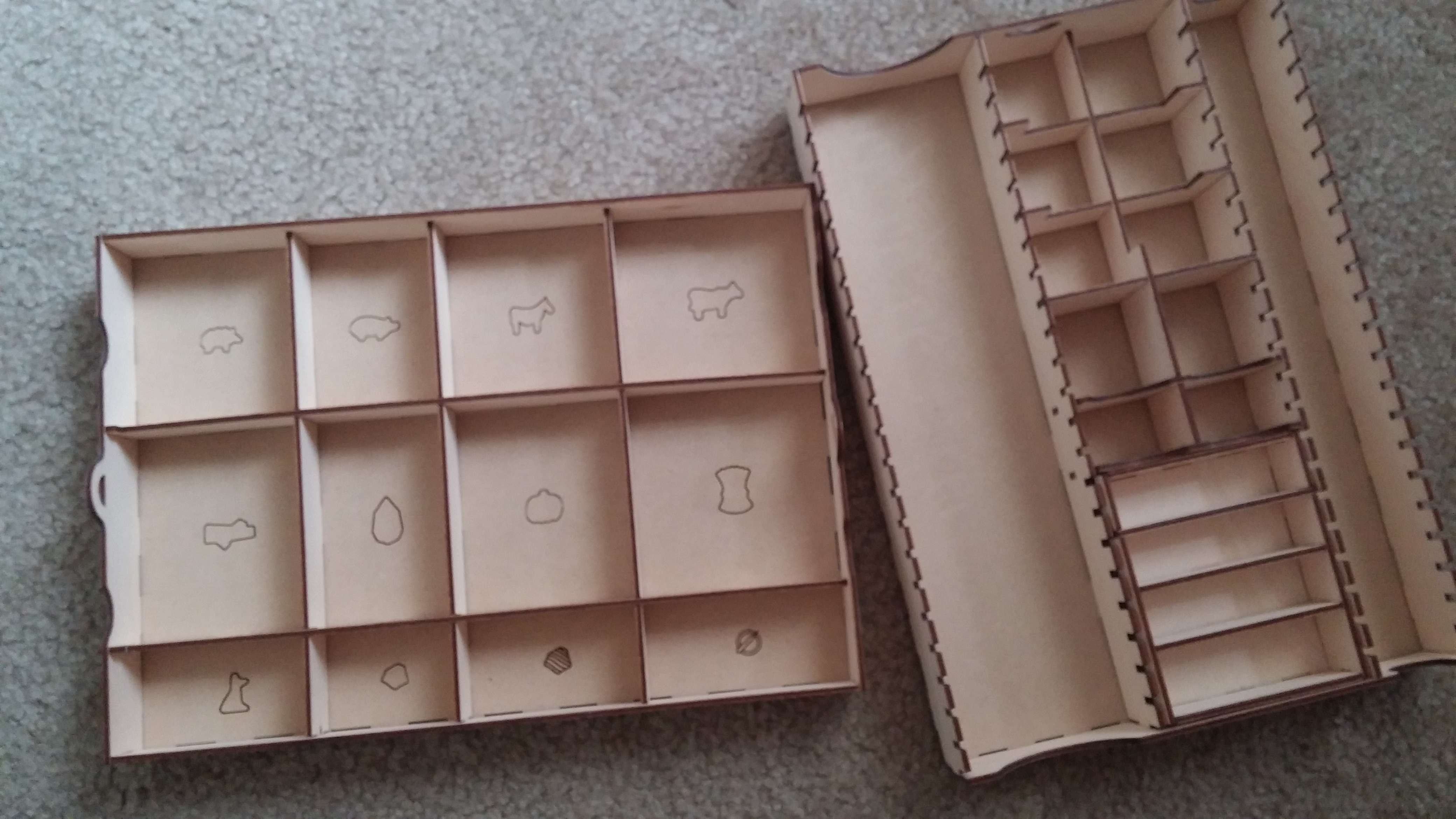 My first Broken Token organizer